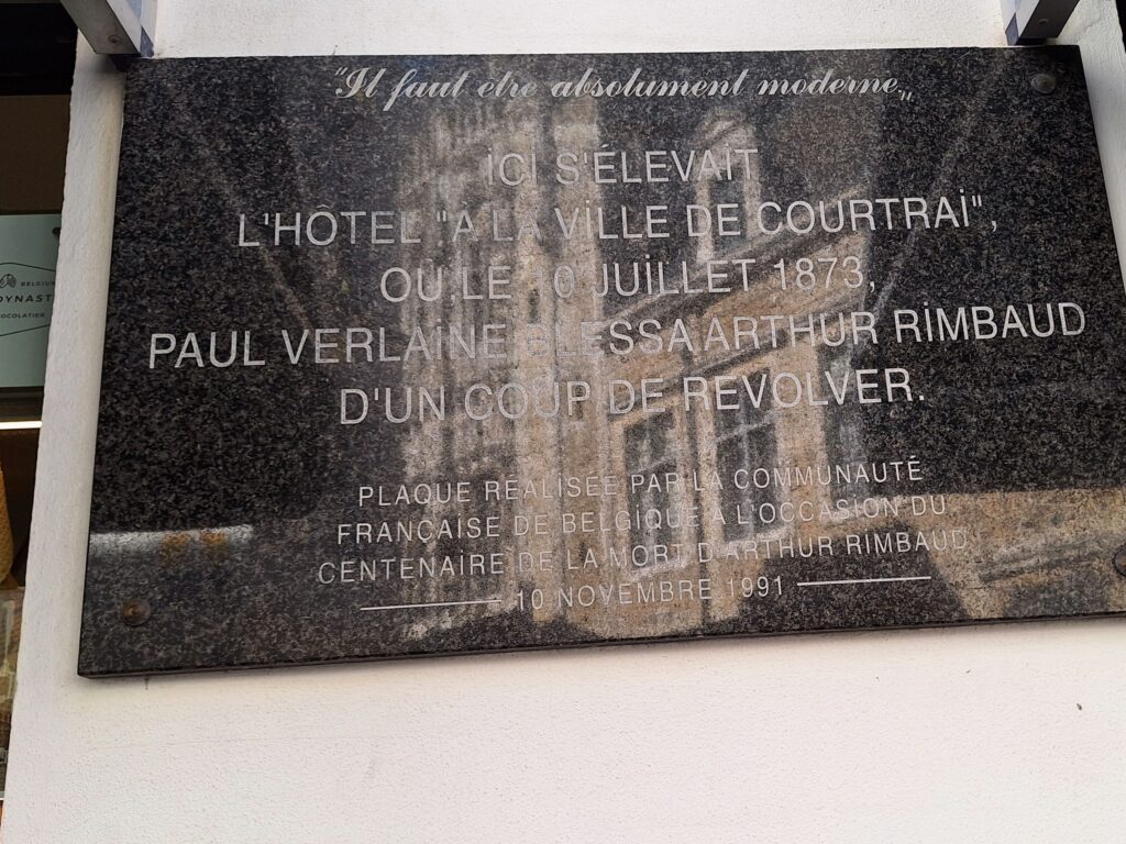 Plaque on buidling exterior